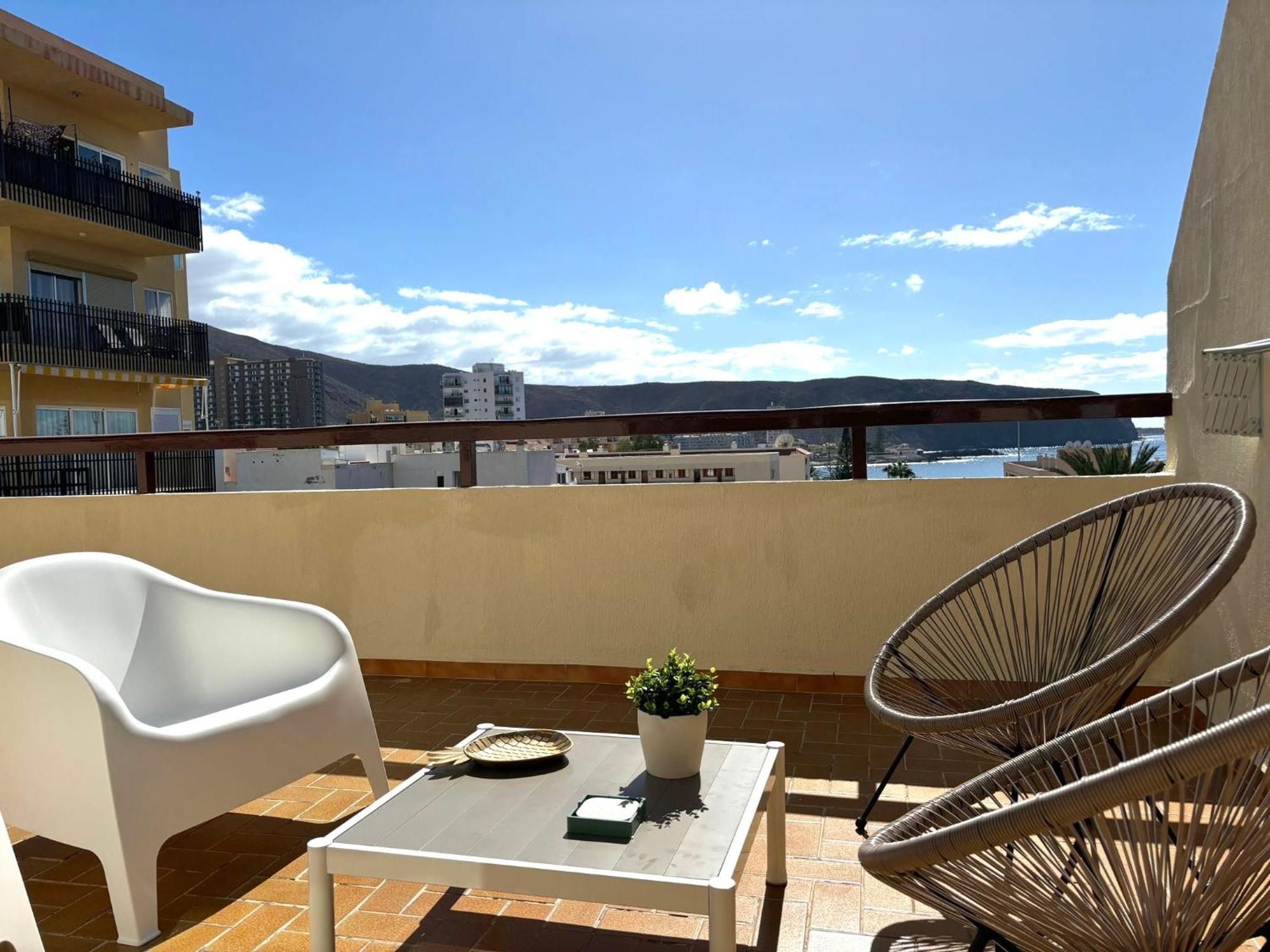 Seaview Apartment - Los Cristianos لوس كريستيانوس المظهر الخارجي الصورة