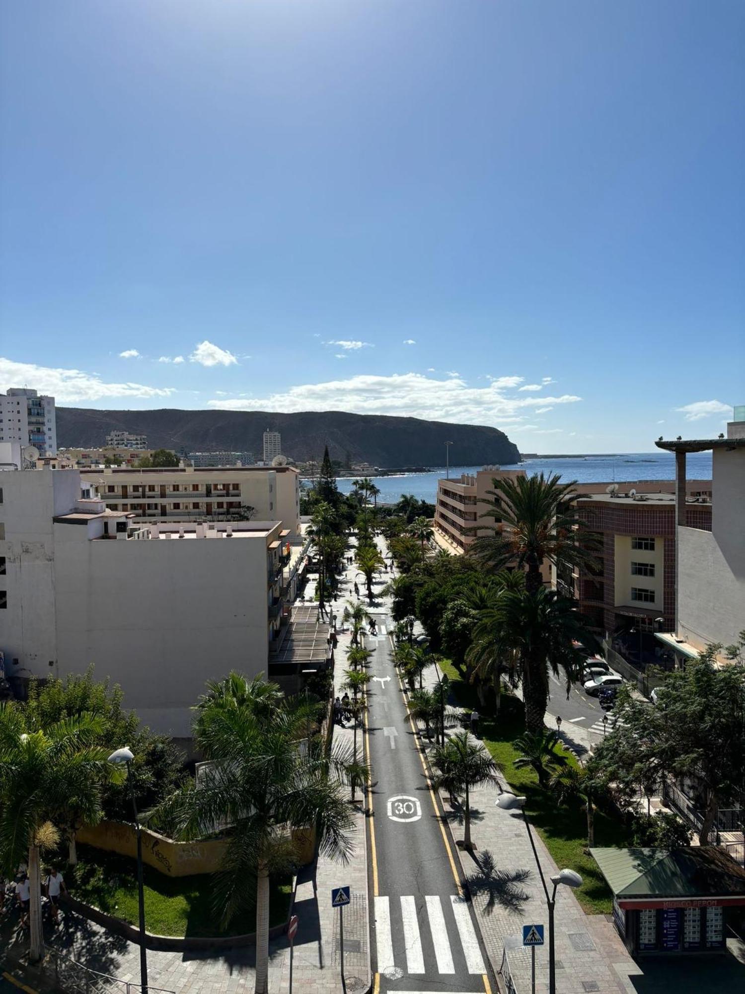 Seaview Apartment - Los Cristianos لوس كريستيانوس المظهر الخارجي الصورة