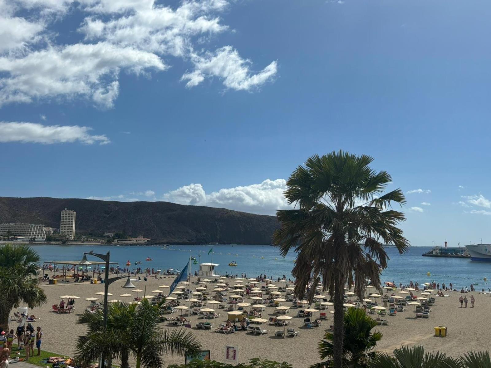Seaview Apartment - Los Cristianos لوس كريستيانوس المظهر الخارجي الصورة